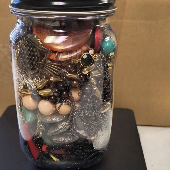 Mystery Jewelry Jar #47 - Picture 4 of 5